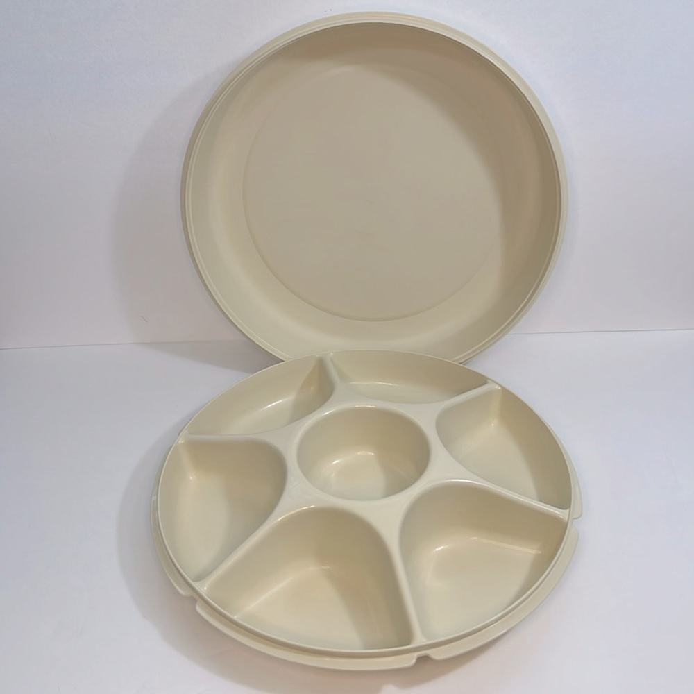 Vintage Tupperware Serving Tray With Lid Divided Snack Dish